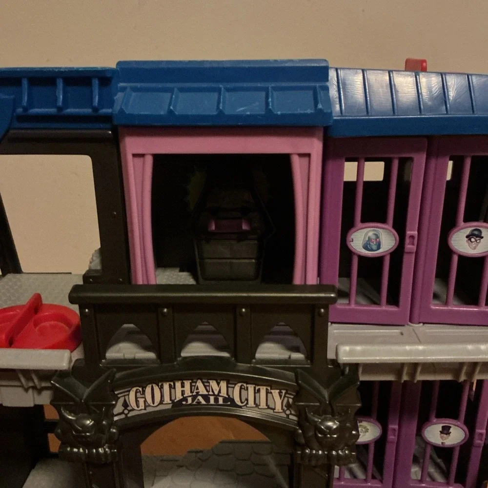 Imaginext DC Gotham City Jail Batman Playset Fisher‎ Price, Missing Doors